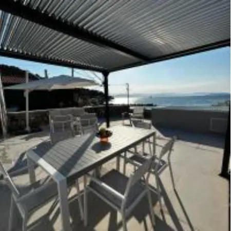 On The Sea Suite&Spa Methana Exterior photo