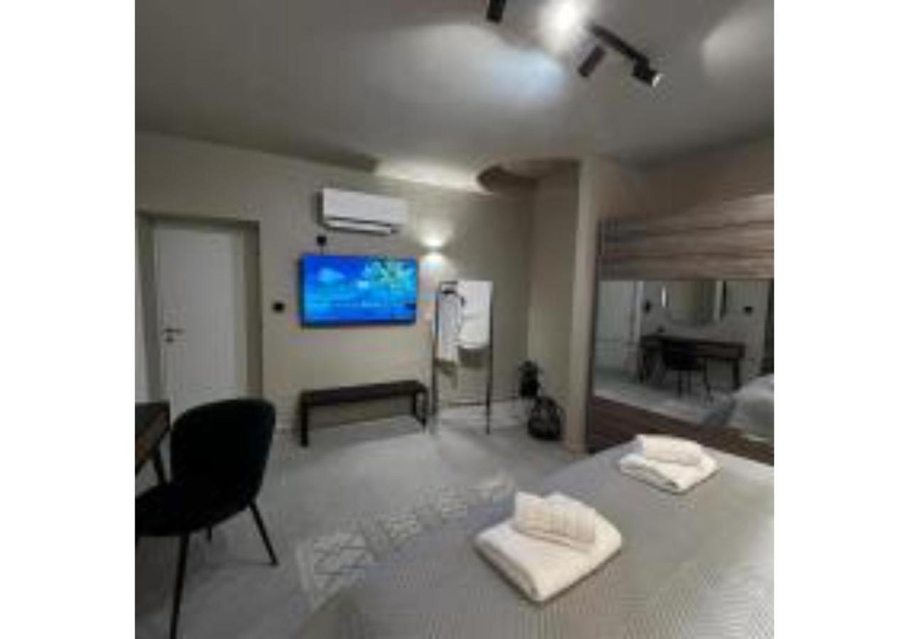On The Sea Suite&spa * Méthana